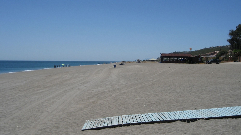 Imagen de los exteriores del Apartamentos Don Juan Beach Resort. Foto 10