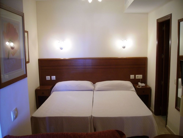 Imagen de la habitación del Apartamentos Don Juan Beach Resort. Foto 6