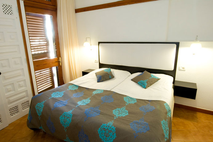 Imagen general del Apartamentos Don Pedro, Playa del Inglés. Foto 3