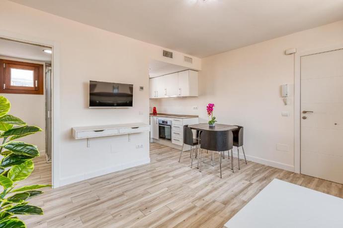 Imagen de la habitación del Apartamentos Donato Vista Mar by Croma. Foto 11