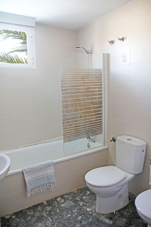 Imagen de la habitación del Apartamentos Doña Carmen 3000. Foto 13