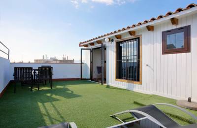 Imagen de los exteriores del Apartamentos Doña Elvira, Málaga. Foto 2