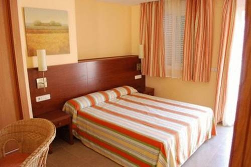 Imagen general del Apartamentos Doña Lucía. Foto 3