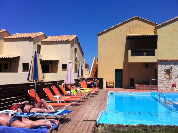 Imagen de la piscina del Apartamentos Dream Village, Hersonissos. Foto 13