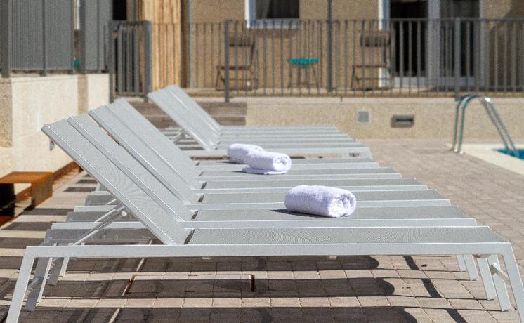 Imagen de la piscina del Apartamentos Duerming O Casal Da Martiña. Foto 17