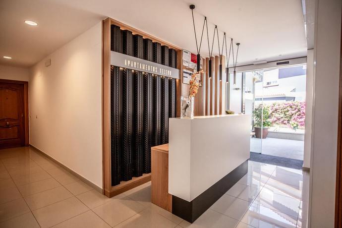 Imagen de los interiores del Apartamentos Duerming Velero Apartamentos. Foto 8