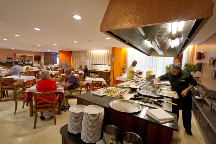 Imagen del bar/restaurante del Apartamentos Duvabitat Apartaments. Foto 5