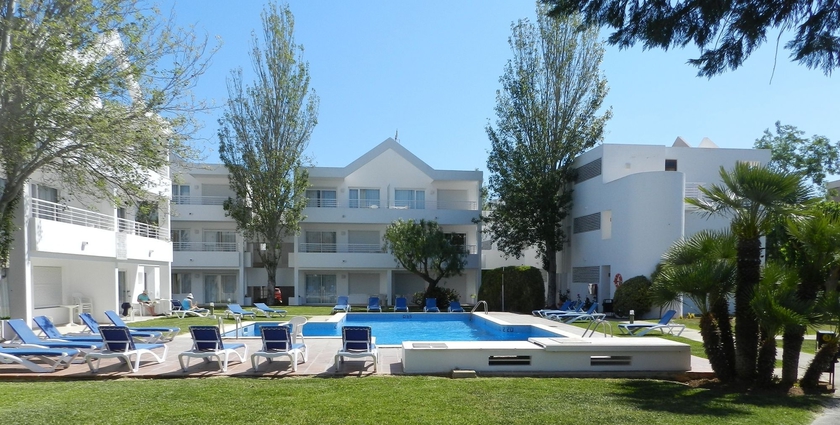 Imagen de los exteriores del Apartamentos Duvabitat Apartaments. Foto 12