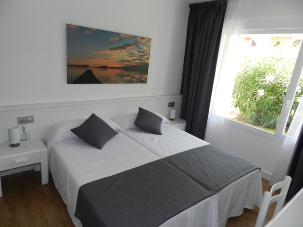 Imagen de los exteriores del Apartamentos Duvabitat Apartaments. Foto 13