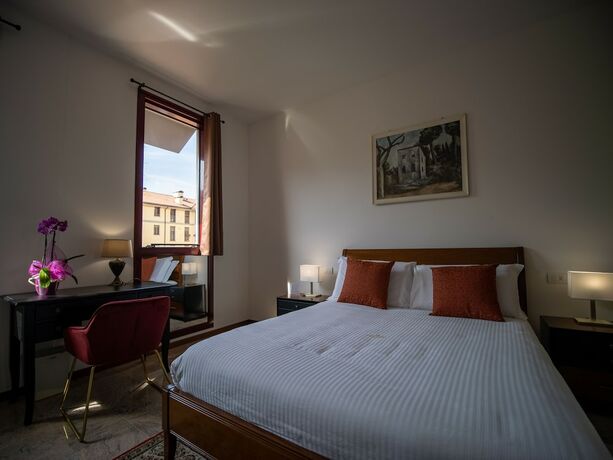 Imagen general del Apartamentos EGO' Residence Ferrara & City Center. Foto 5