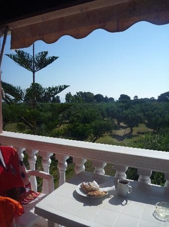 Imagen general del Apartamentos ELVES. Foto 11