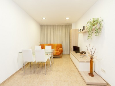 Imagen de los interiores del Apartamentos ERMITANA. Foto 6