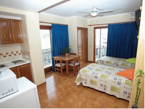 Imagen general del Apartamentos Ebusus. Foto 3