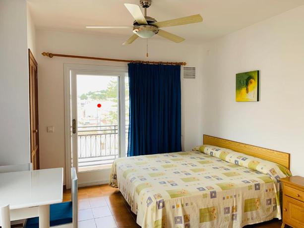 Imagen de la habitación del Apartamentos Ebusus. Foto 5