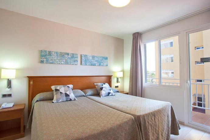 Imagen de la habitación del Apartamentos Ecuador Park. Foto 7