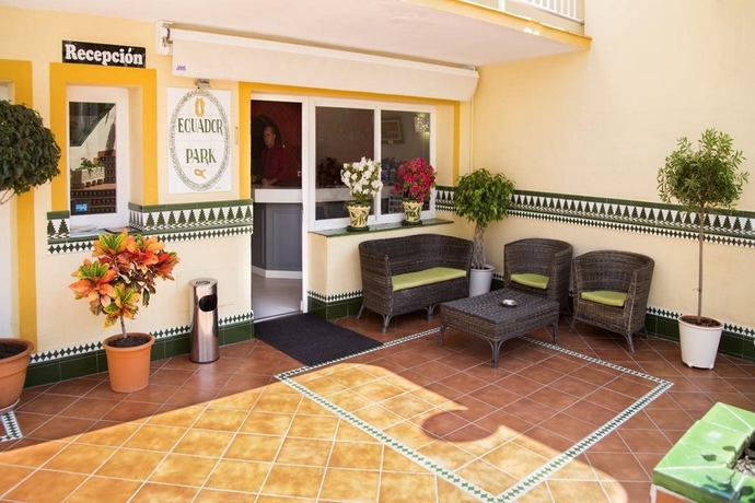 Imagen general del Apartamentos Ecuador Park. Foto 8