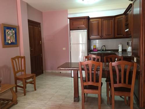 Imagen de la habitación del Apartamentos Edalmar. Foto 4