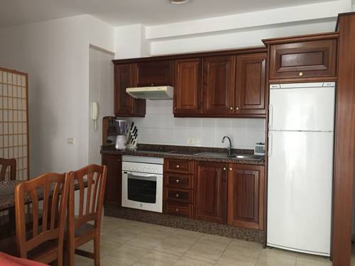 Imagen de la habitación del Apartamentos Edalmar. Foto 7