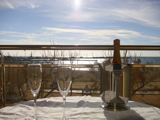 Imagen de la habitación del Apartamentos Edifici Llevant I Ponent. Foto 6