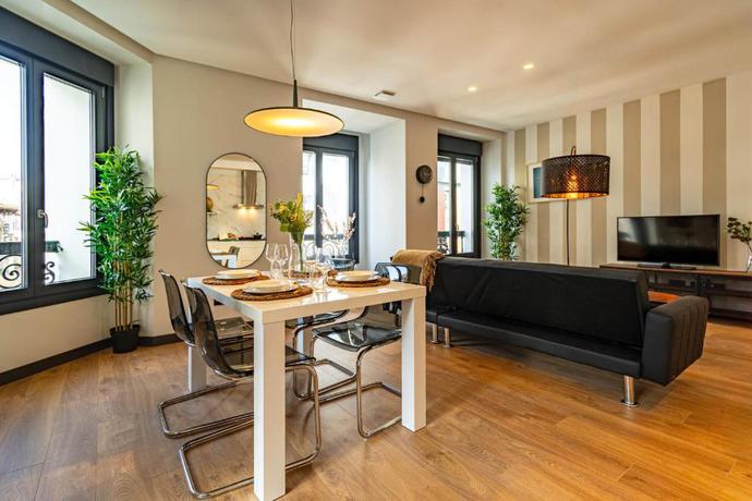 Imagen general del Apartamentos Edificio Fénix, constitución 1. Foto 15