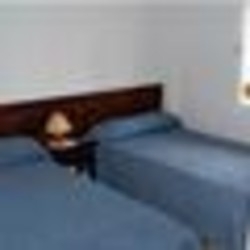 Imagen de la habitación del Apartamentos Edimar. Foto 2