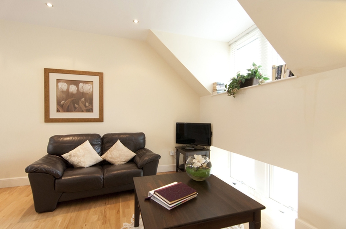 Imagen de los interiores del Apartamentos Edinburgh Church Apartments. Foto 15