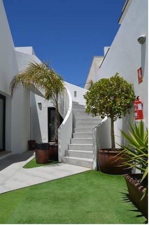 Imagen general del Apartamentos El Arrecife. Foto 2