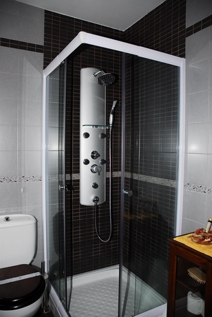 Imagen de la habitación del Apartamentos El Balcon De Muniellos. Foto 3