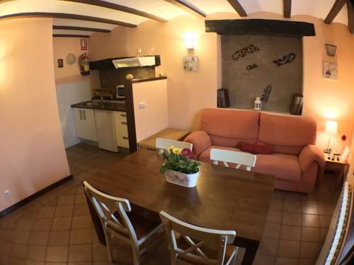Imagen de la habitación del Apartamentos El Bulin de Robregordo. Foto 4
