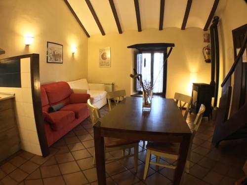 Imagen de la habitación del Apartamentos El Bulin de Robregordo. Foto 9