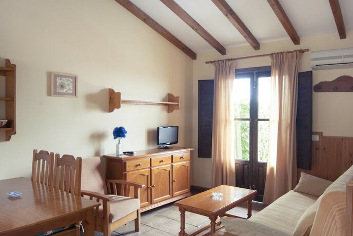 Imagen de la habitación del Apartamentos El Calambuco. Foto 19