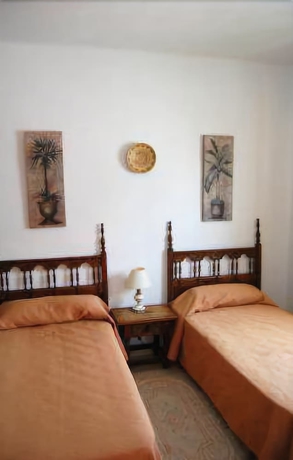 Imagen de la habitación del Apartamentos El Capistrano. Foto 2