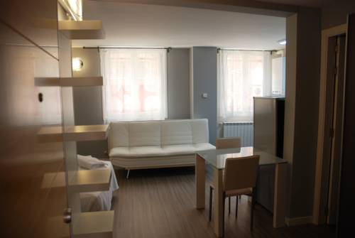Imagen de la habitación del Apartamentos El Capricho De Madrid. Foto 13