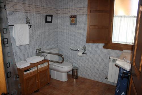 Imagen de la habitación del Apartamentos El Capricho de Gonzalo. Foto 3