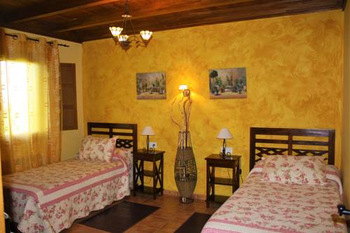 Imagen de la habitación del Apartamentos El Capricho de Gonzalo. Foto 9