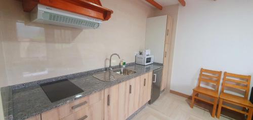 Imagen general del Apartamentos El Castro. Foto 3