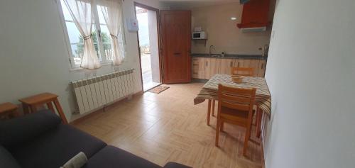 Imagen general del Apartamentos El Castro. Foto 14