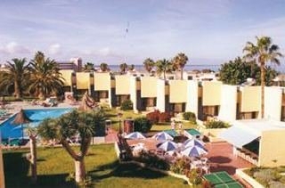 Imagen de la piscina del Apartamentos El Cortijo, Playa de las Am&eacute;ricas. Foto 5
