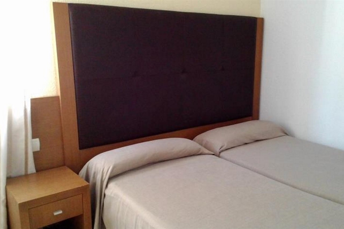 Imagen general del Apartamentos El Cortijo, Playa es Caná. Foto 2