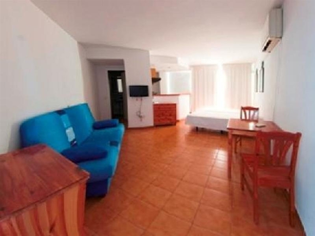 Imagen general del Apartamentos El Divino. Foto 3