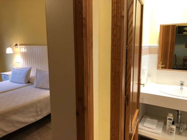 Imagen de la habitación del Apartamentos El Guindal. Foto 7