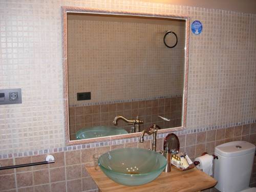 Imagen de la habitación del Apartamentos El Horno De Aliaga. Foto 6