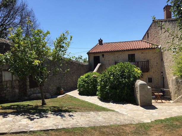 Imagen de los exteriores del Apartamentos El Lagar de Somo. Foto 17