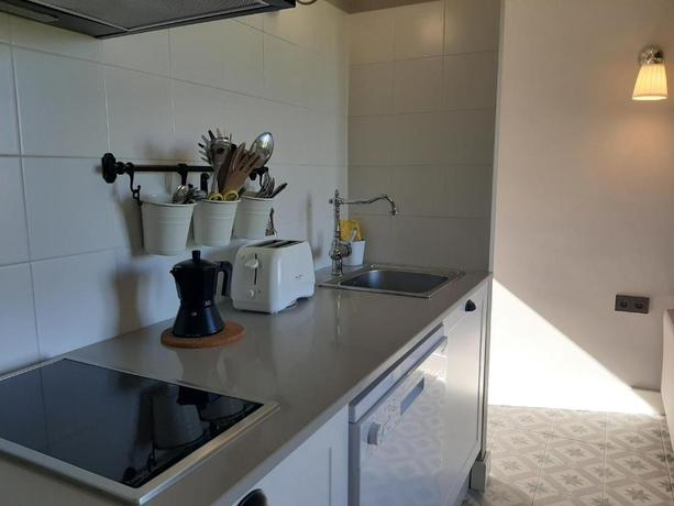 Imagen general del Apartamentos El Llanin. Foto 4