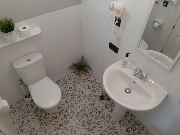 Imagen general del Apartamentos El Llanin. Foto 6