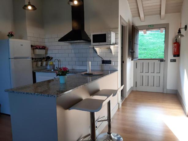 Imagen general del Apartamentos El Llanin. Foto 10