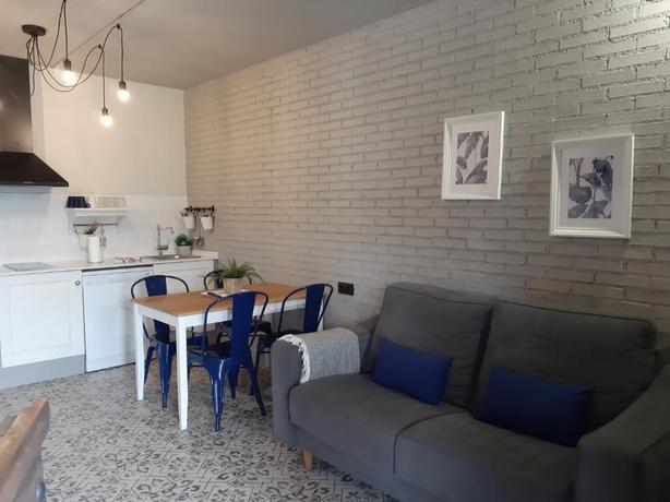 Imagen general del Apartamentos El Llanin. Foto 12