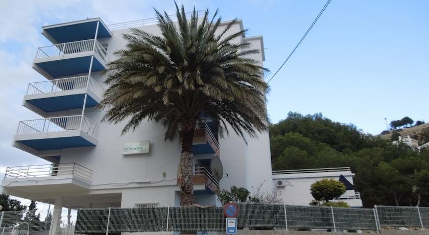 Imagen general del Apartamentos El Mirador II. Foto 9