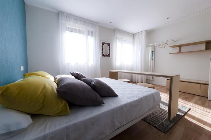 Imagen de la habitación del Apartamentos El Mirador del Alcázar. Foto 11