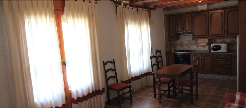 Imagen de la habitación del Apartamentos El Palacil. Foto 6